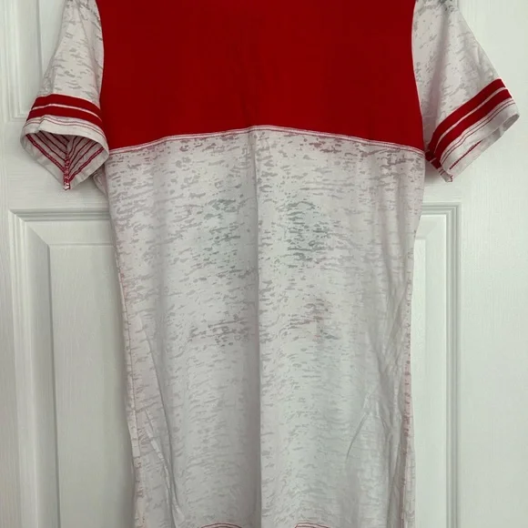 Blue 84 – large, Georgia Bulldogs short sleeve shirt. - Picture 3 of 3